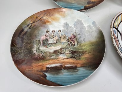 Lot consisting of:
- HAVILAND, Limoges.
Two...