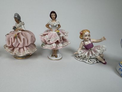 DRESDEN et divers.
Ensemble de petits 5 sujets...