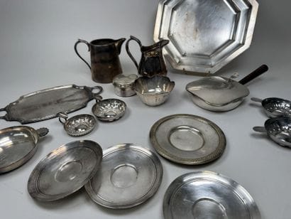 Large set of silver plated metal pieces,...