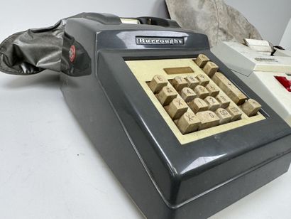 Set of two BURROUGHT and HERMES calculators.
18...