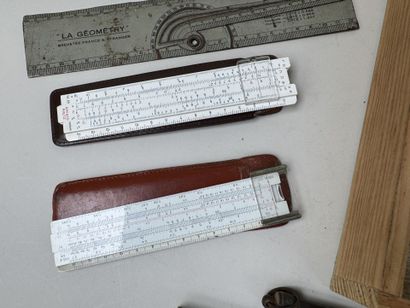 Important lot d'objets divers dont :
- Maurice...