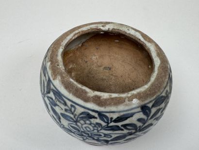 20th-century Indochina.
Small blue-and-white...