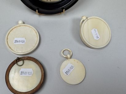 4 religious miniature pendants made of synthetic...