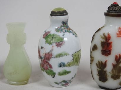 Chine, XXe. 
Ensemble de six tabatières,...
