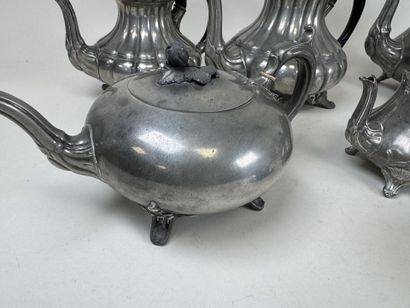 6 pewter shaped pieces including pourers.
H....