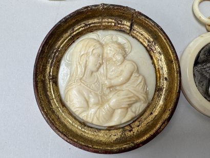 4 religious miniature pendants made of synthetic...