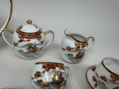 JAPON.
Partie de service à thé ou café en...