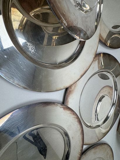 RAVINET D'ENFERT and others.
Eight round...