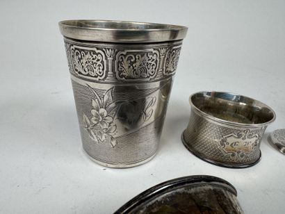 Lot en argent 950/1000, poinçon Minerve,...