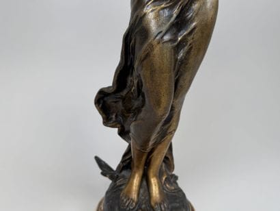 Hippolyte MOREAU (1832-1926), d'près.
L'oiseau...