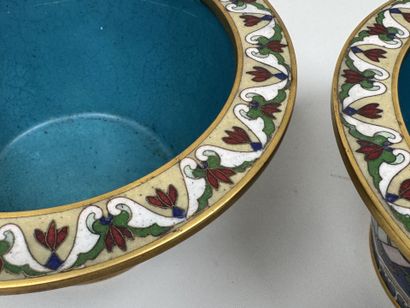 ASIA, 20th century.
Pair of cloisonné brass...