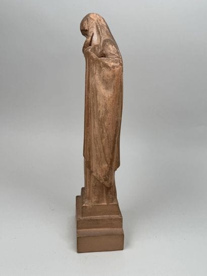 Lucienne-Antoinette HEUVELMANS (1885–1944).
Virgin...