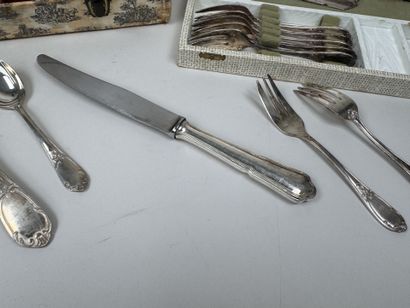 FRIONNET FRANCOIS.
Partie de ménagère en...