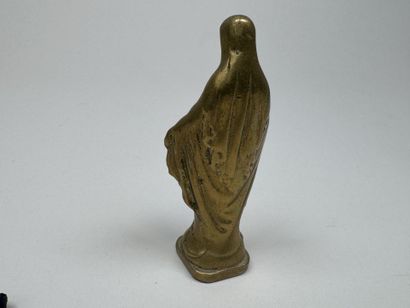 Set includes:
- Small rectangular copper...