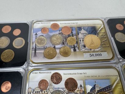 12 coffrets numismatique de pièces en Euro...