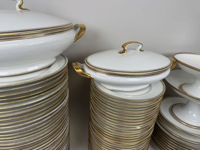 William GUERIN & Co. in Limoges.
Extensive...