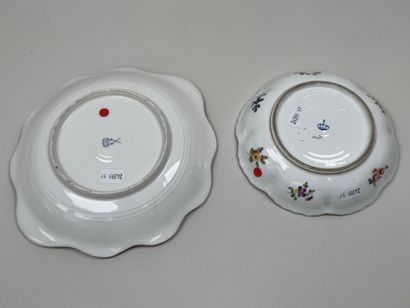 SAXE.
Two polychrome and gold porcelain bowls...