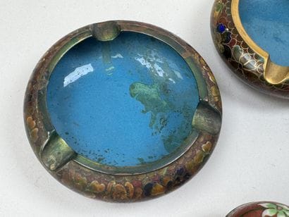 ASIA, 20th century.
Set of cloisonné brass...