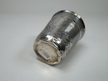 Timbale en argent 950/1000, poinçon Minerve,...