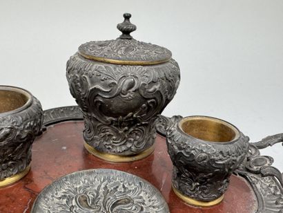 Smoker's set in patinated bronze comprising...