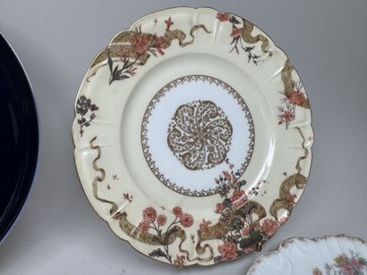 HAVILAND & Co. and others.
7 polychrome and...