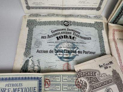 Large collections of stocks and bonds.
1920s–1930s.
(minor...