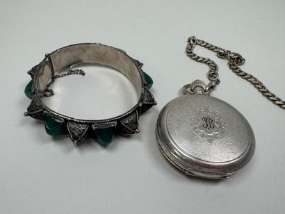 Lot :
- bracelet berbère probablement en...