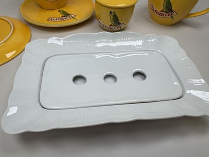 Set includes:
- JARS France.
