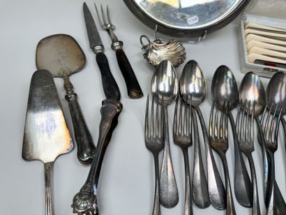 CHRISTOFLE and others.
A large lot of silver...