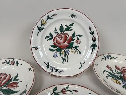 SARREGUEMINES.
Set of 6 polychrome earthenware...