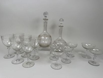 Partie de service de verres en cristal à...