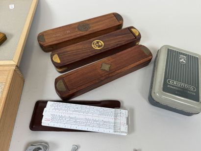 Important lot d'objets divers dont :
- Maurice...