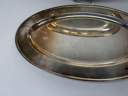 Silver plated set including:
- RAVINET D'ENFERT.
Oval...