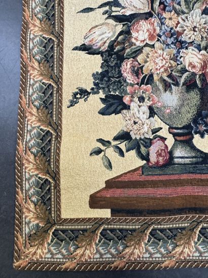 La Vallière Workshop.
Polychrome machine-woven...