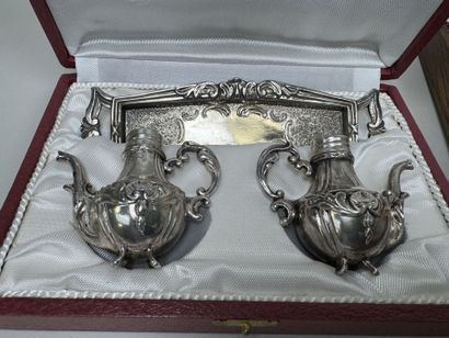 Set includes:
- AURAL.
Gold-plated dessert...
