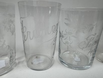 A collection of 7 glass and crystal tumblers...