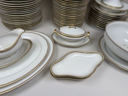 William GUERIN & Co. in Limoges.
Extensive...