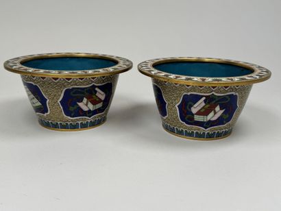 ASIA, 20th century.
Pair of cloisonné brass...