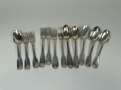 Ensemble de 6 fourchettes et 6 cuillères...