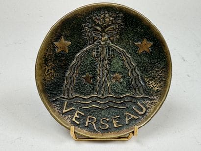 Max LE VERRIER (1891-1973), d'après.
verseau.
Coupelle...