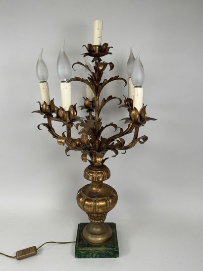 Pied de lampe en bois et métal doré à cinq...
