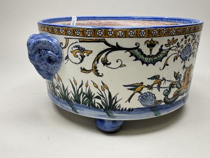 GIEN.
Large polychrome earthenware planter...