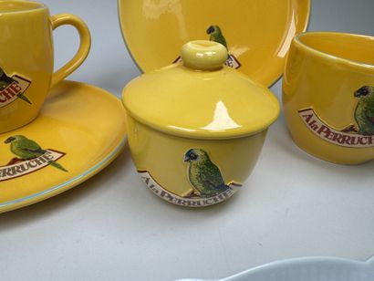 Set includes:
- JARS France.
