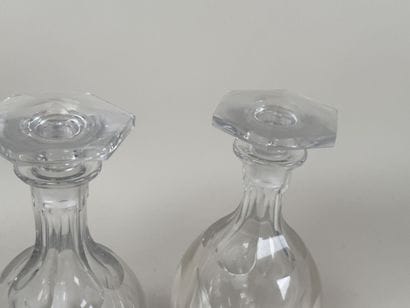 Pair of tallé crystal carafes with cut sides.
H....