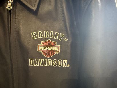 HARLEY DAVIDSON.
Leather jacket.
Size L.
(Damaged...