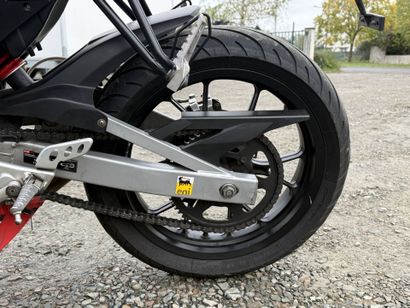 APRILLA 125 RS4
August 13, 2015

Type: TW000
Serial...