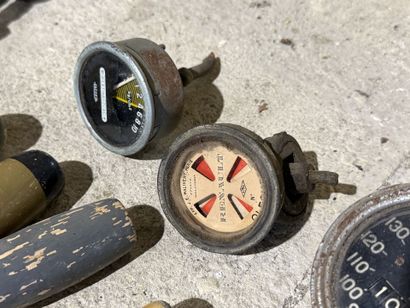 Small collection of automotive memorabilia...