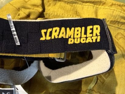 BELL - DUCATI Scrambler.
CUSTOM 500 helmet....