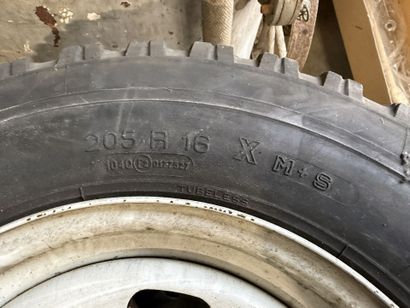NISSAN. Topy 7.
Set of 4 wheels with 6 mounting...
