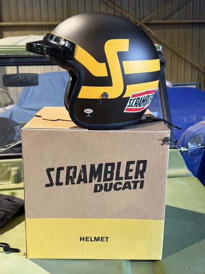 BELL - DUCATI Scrambler.
CUSTOM 500 helmet....